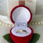 Anel de Moeda Antiga com pedra de Zirconia Tradicional