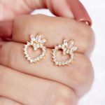 Brinco Coração Coroa Banhado Ouro 18K