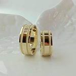 Par de Alianças de Moedas Antigas Reta 8MM dois Frisos Jateado