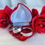 Par de Alianças Aço Inox Reta 6MM e Pedra