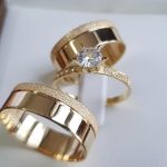 Par Alianças de Moedas Antiga Reta 8MM Friso canto Jateado